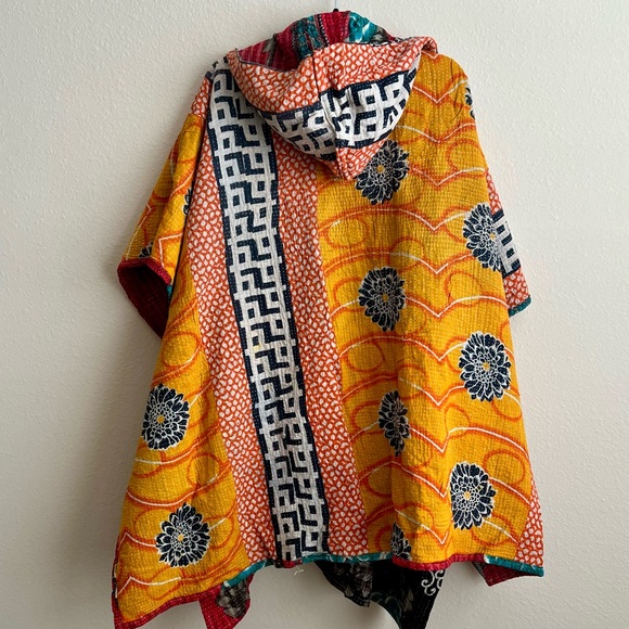 Kantha Bae Coat - Picture 13 of 13